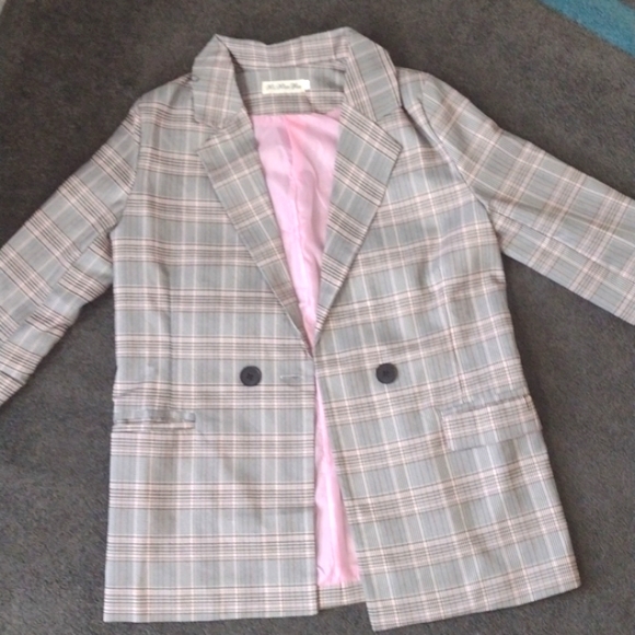 🆕 BRITNEY SPEARS Latest IG Look!! Plaid Pink Lined Women's Blazer!! C IG Feb20 - Picture 4 of 7